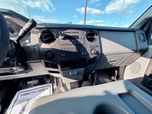 Used 2013 Ford F250 XL w/ PWR Equipment Group image 13