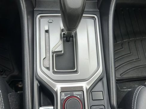 Used 2020 Subaru Forester Premium image 15