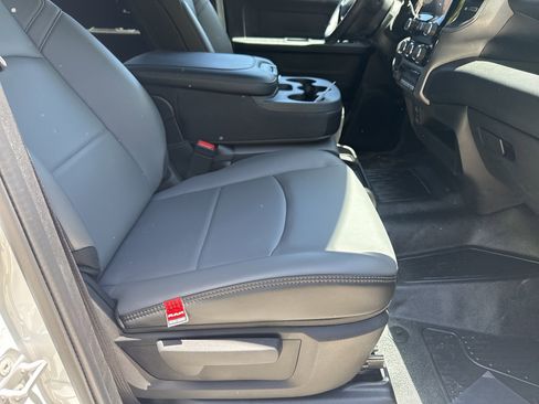 New 2026 RAM 3500 Tradesman AWD/4WD image 16