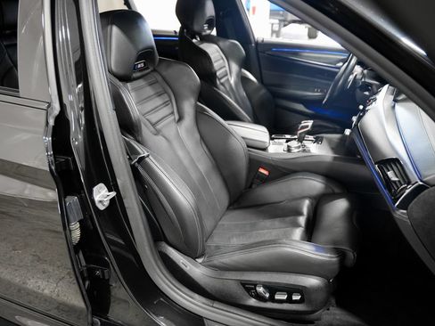 Used 2019 BMW M5 w/ Executive Package AWD/4WD image 24