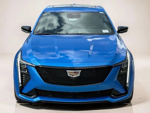 New 2026 Cadillac CT5 V w/ LPO, ONYX Package image 8