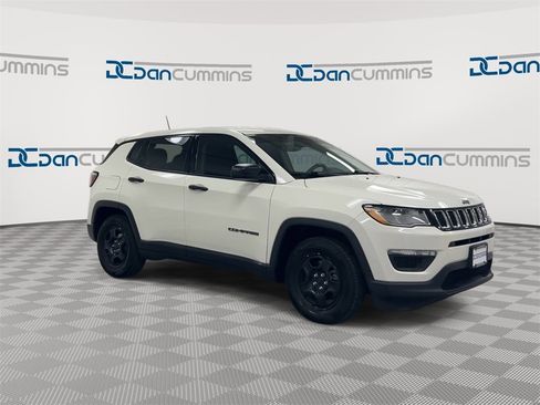 Used 2019 Jeep Compass Sport w/ Cold Weather Group image 2