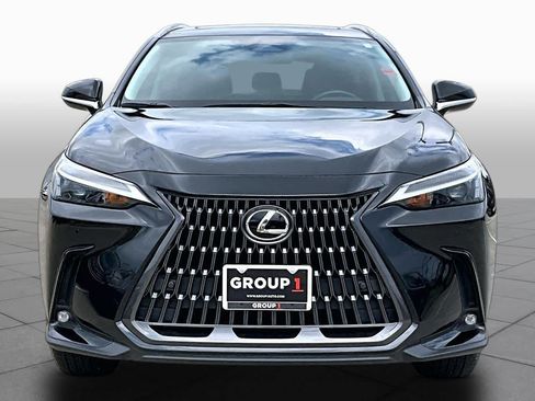 Used 2023 Lexus NX 250 FWD image 4