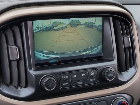 Used 2018 GMC Canyon Denali RWD image 16