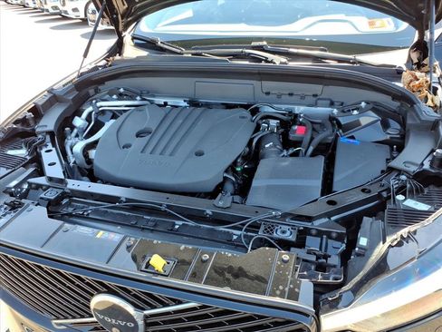 Certified 2026 Volvo XC60 B5 Plus w/ Climate Package image 9