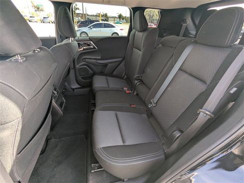 Used 2023 Mitsubishi Outlander ES image 12