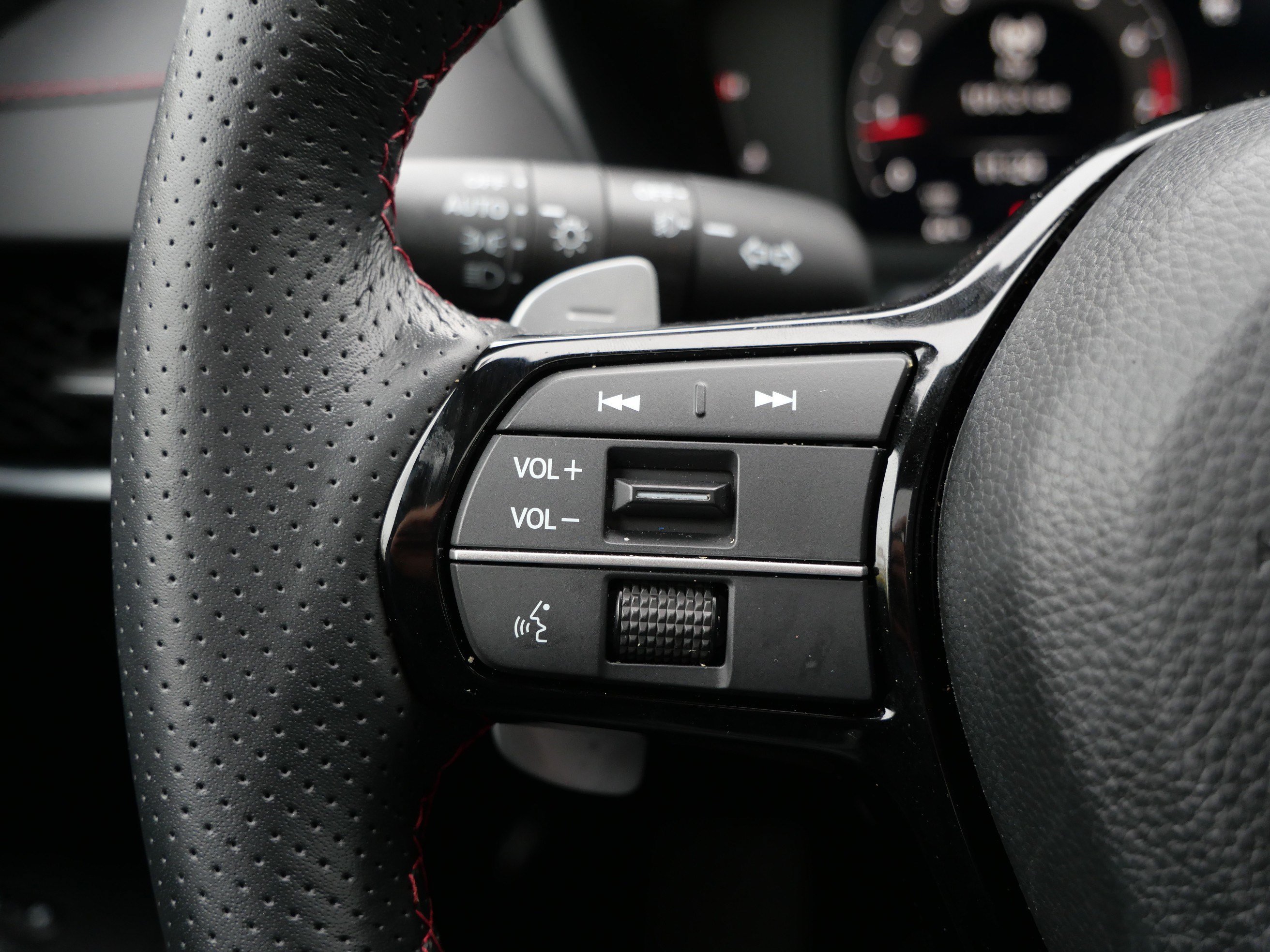 Used 2025 Acura ADX A-Spec AWD/4WD image 27