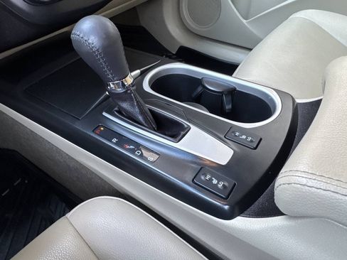 Used 2017 Acura RDX AWD image 22