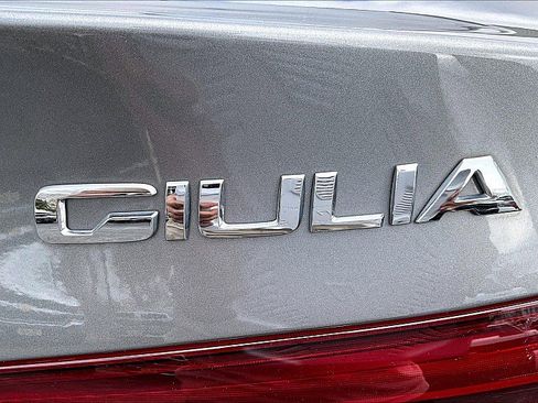 Used 2018 Alfa Romeo Giulia Ti Sport w/ Quick Order Package 22U Sport image 30