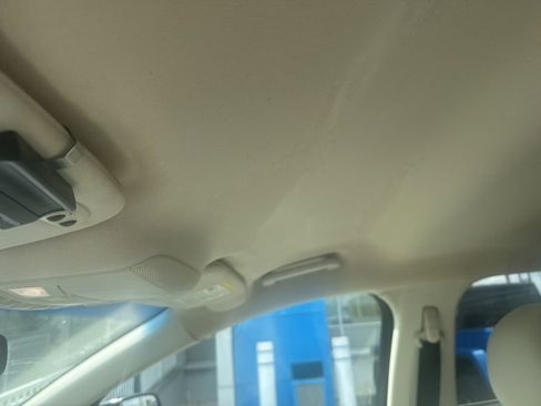 Used 2018 Ford Edge Titanium image 20