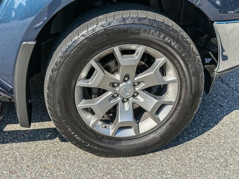 Used 2019 Nissan Frontier SL AWD/4WD image 32