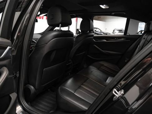 Used 2018 BMW 540i RWD image 37