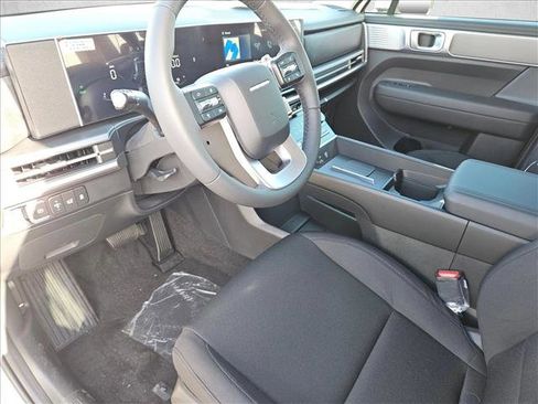 New 2026 Hyundai Santa Fe SE image 14