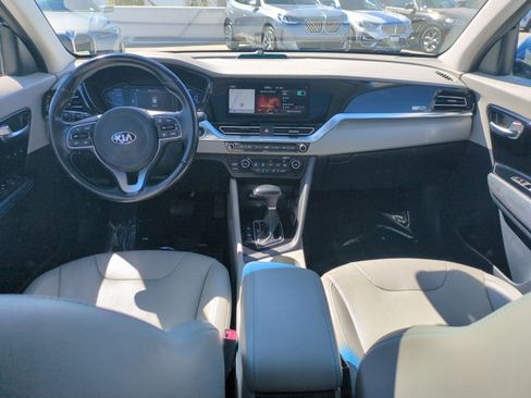 Used 2020 Kia Niro EX Premium FWD image 19