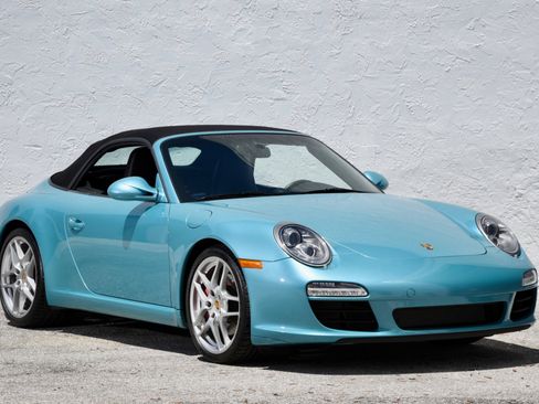 Used 2012 Porsche 911 Cabriolet image 29