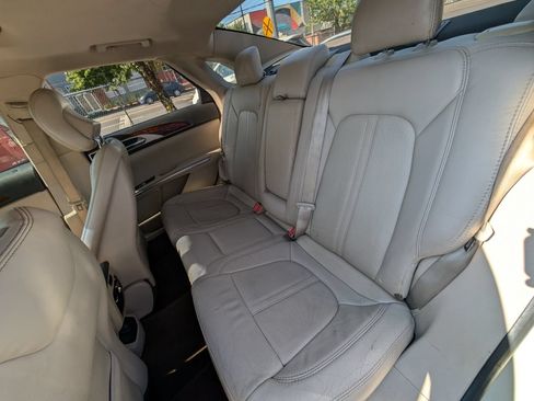Used 2016 Lincoln MKZ Hybrid w/ Equipment Group 600A Reserve FWD image 15