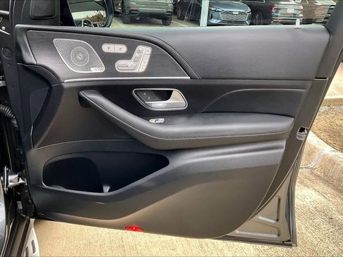 Used 2025 Mercedes-Benz GLE 53 AMG AMG GLE 53 image 21