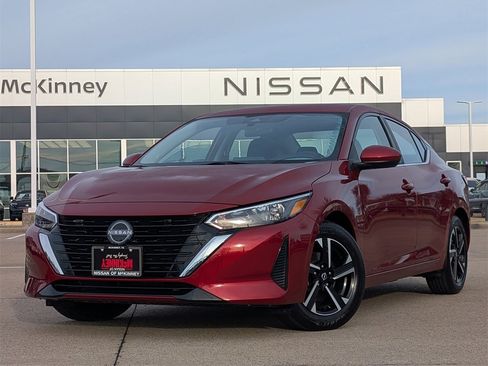 Certified 2025 Nissan Sentra SV image 2