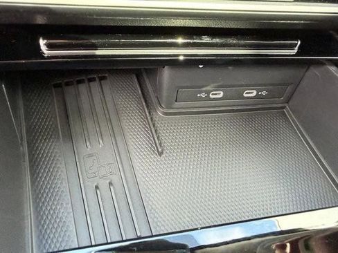 New 2026 Volkswagen Atlas SE image 26