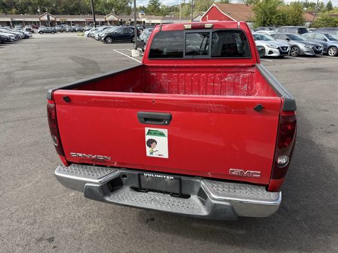 Used 2005 GMC Canyon SL w/ Comfort Convenience Package image 8