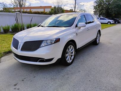 Used 2014 Lincoln MKT FWD