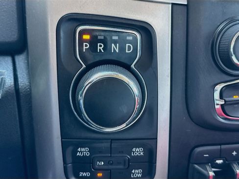 Used 2018 RAM 1500 Big Horn AWD/4WD image 24