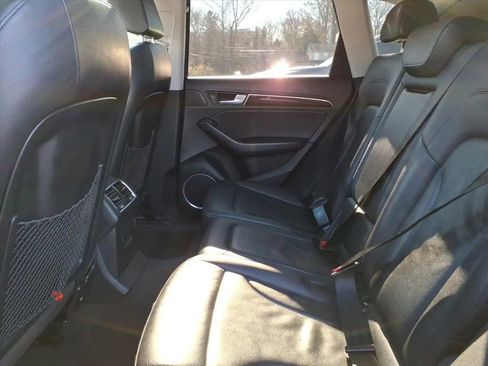 Used 2016 Audi Q5 2.0T Premium Plus w/ Technology Package image 23