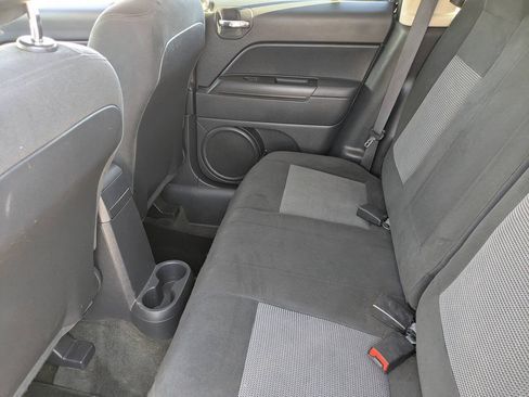 Used 2017 Jeep Patriot Sport w/ Power Value Group FWD image 17