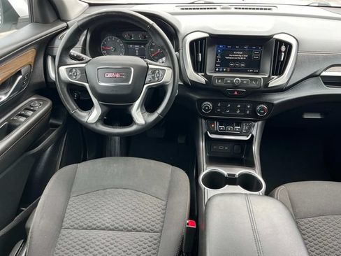 Used 2018 GMC Terrain SLE FWD image 16