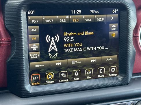 Used 2023 Jeep Wrangler Unlimited Rubicon 4xe image 20