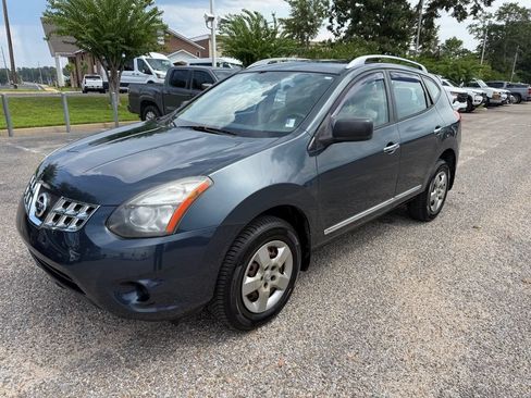 Used 2015 Nissan Rogue S w/ Convenience Package FWD image 4