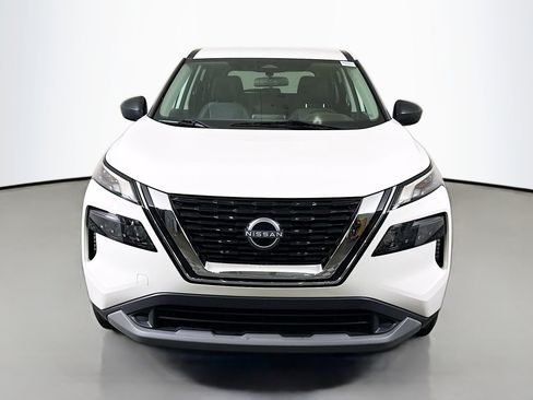 Used 2022 Nissan Rogue S AWD/4WD image 2