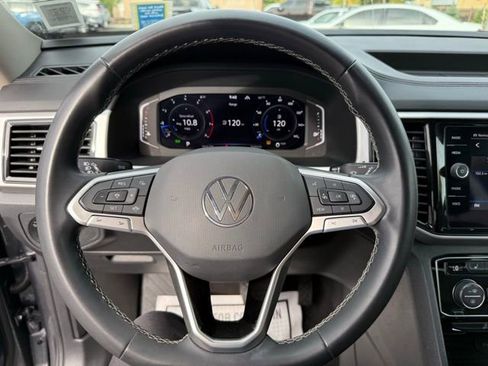 Used 2022 Volkswagen Atlas SE image 12