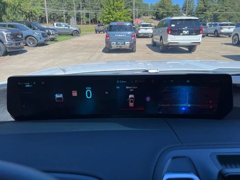 New 2025 Ford Expedition Platinum w/ Stealth Performance Package image 17