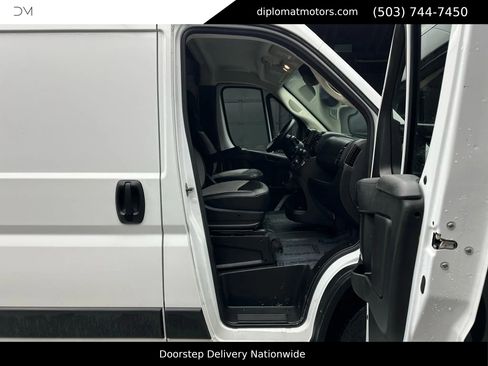 Used 2023 RAM ProMaster 2500 image 16
