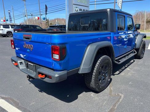 Used 2023 Jeep Gladiator Mojave w/ Cold Weather Group AWD/4WD image 3