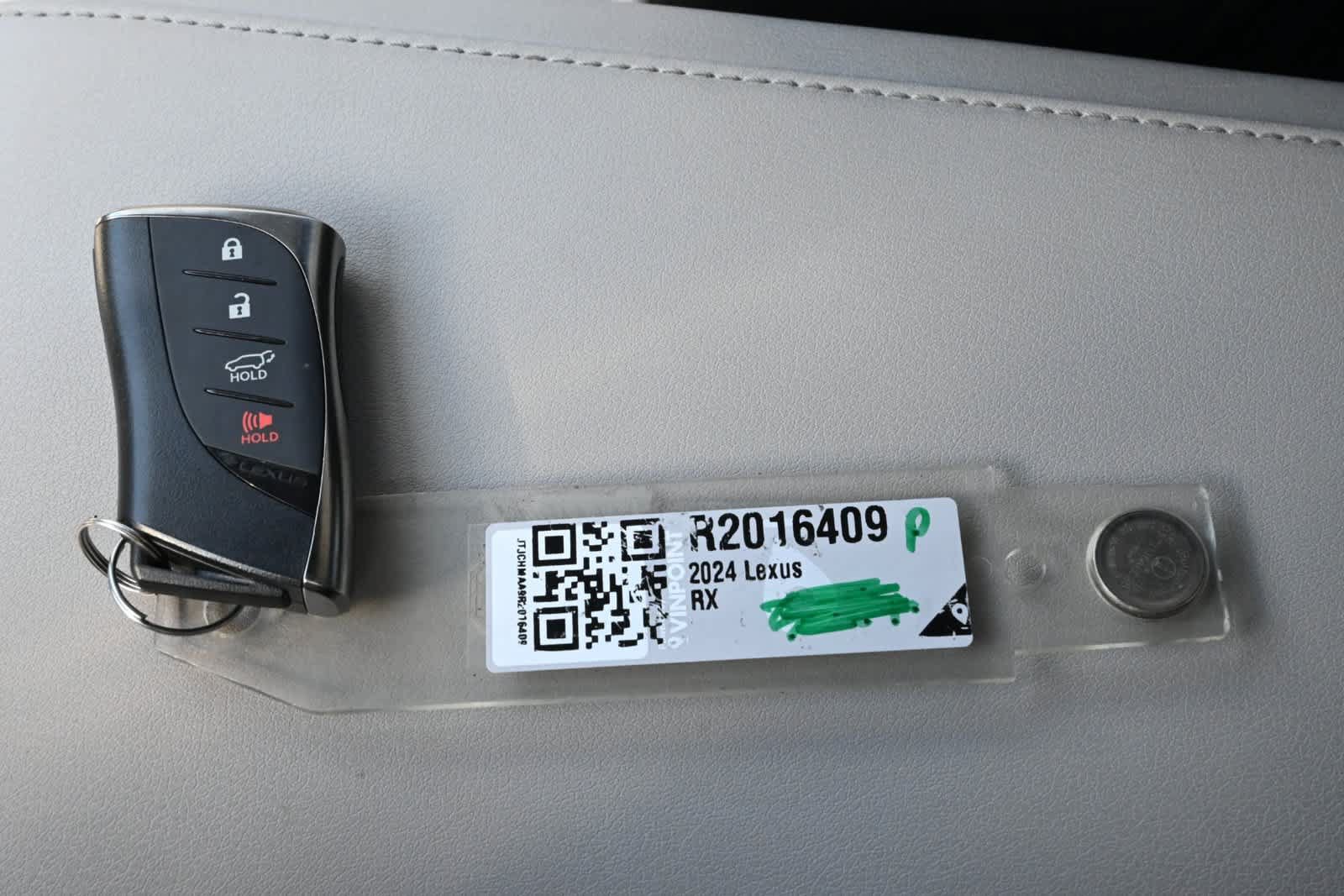 Used 2024 Lexus RX 350 Premium w/ Accessory Package (Z1) FWD image 27
