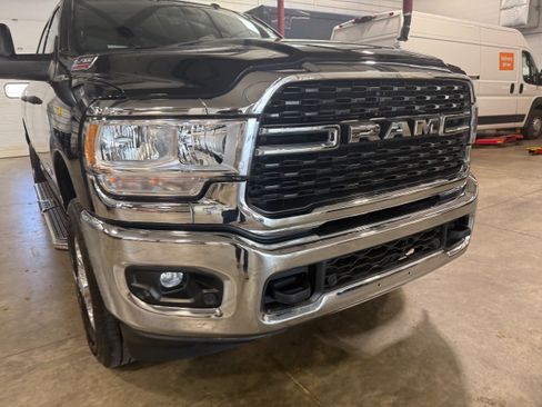 Certified 2024 RAM 2500 Big Horn w/ Level 2 Equipment Group AWD/4WD image 2