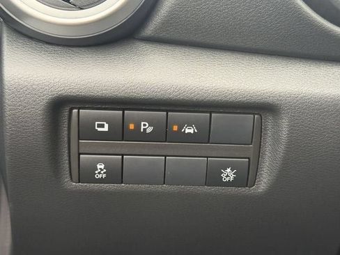 Used 2024 Nissan Versa S w/ Trunk Package FWD image 18