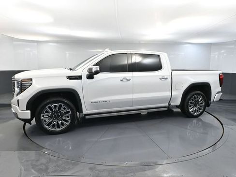 Used 2023 GMC Sierra 1500 Denali Ultimate image 12