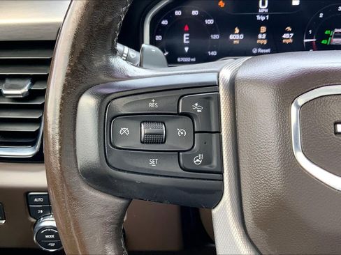 Used 2022 GMC Sierra 1500 Denali AWD/4WD image 24