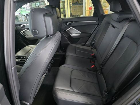 Used 2025 Audi Q3 2.0T Premium AWD/4WD image 37