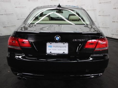 Used 2010 BMW 328i xDrive Coupe image 5