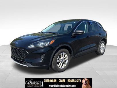 Used 2022 Ford Escape SE w/ Cold Weather Package