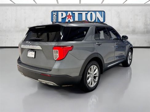 Used 2023 Ford Explorer XLT w/ Equipment Group 202A RWD image 7