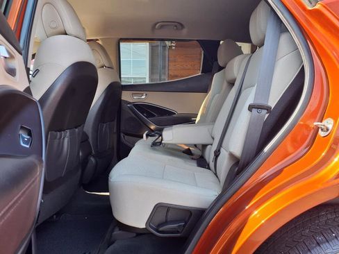 Used 2017 Hyundai Santa Fe Sport image 13