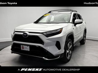 Used 2023 Toyota RAV4 SE w/ Weather & Moonroof Package AWD/4WD video 1