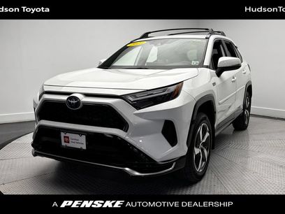 Used 2023 Toyota RAV4 SE w/ Weather & Moonroof Package