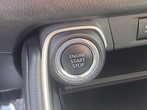 Used 2024 Toyota Grand Highlander AWD image 25