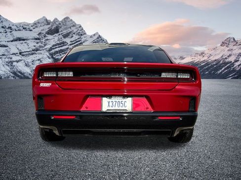 New 2025 Dodge Charger R/T Scat Pack w/ Track Pack AWD/4WD image 6